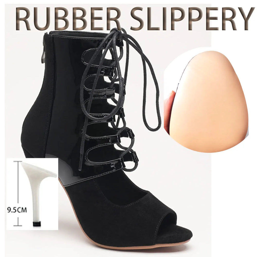Black high-heeled lace-up shoe with measurements and a rubber slipper comparison on a white background.
