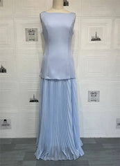 Boat Neck Sleeveless Pleated Maxi Dress