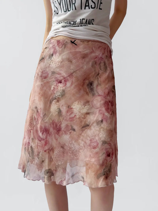 Floral print A-line midi skirt with flowing hem