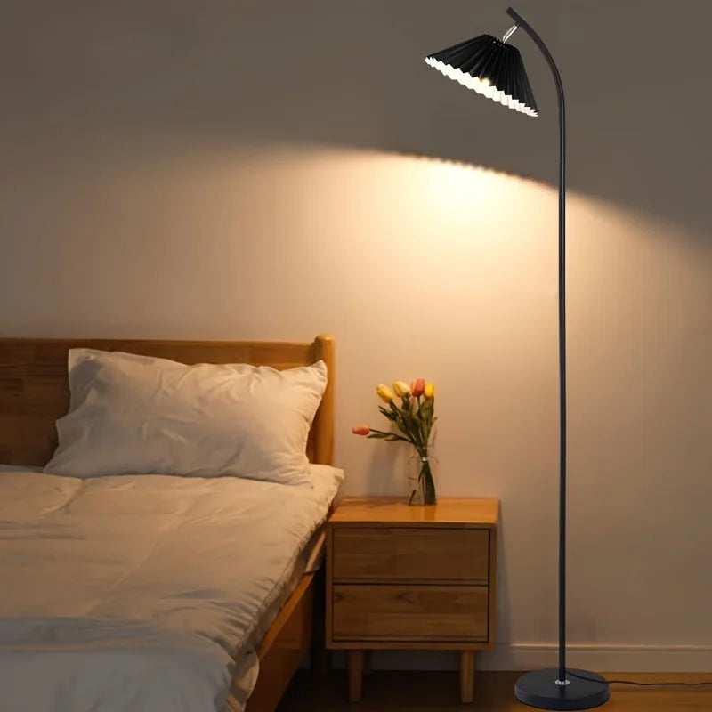 Pleated Lampshade Scandinavian Standing Floor Lamp
