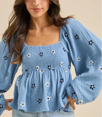 Floral embroidered square neck peplum top in blue