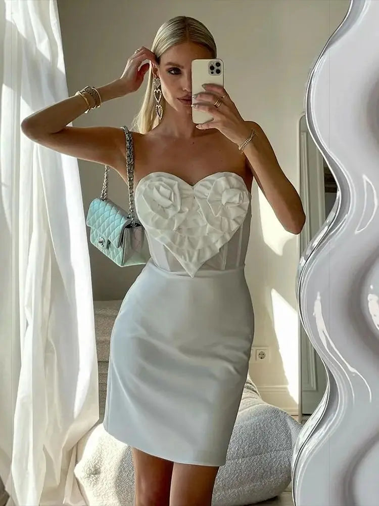 Women's White Strapless A-line Flower Heart Mini Dress