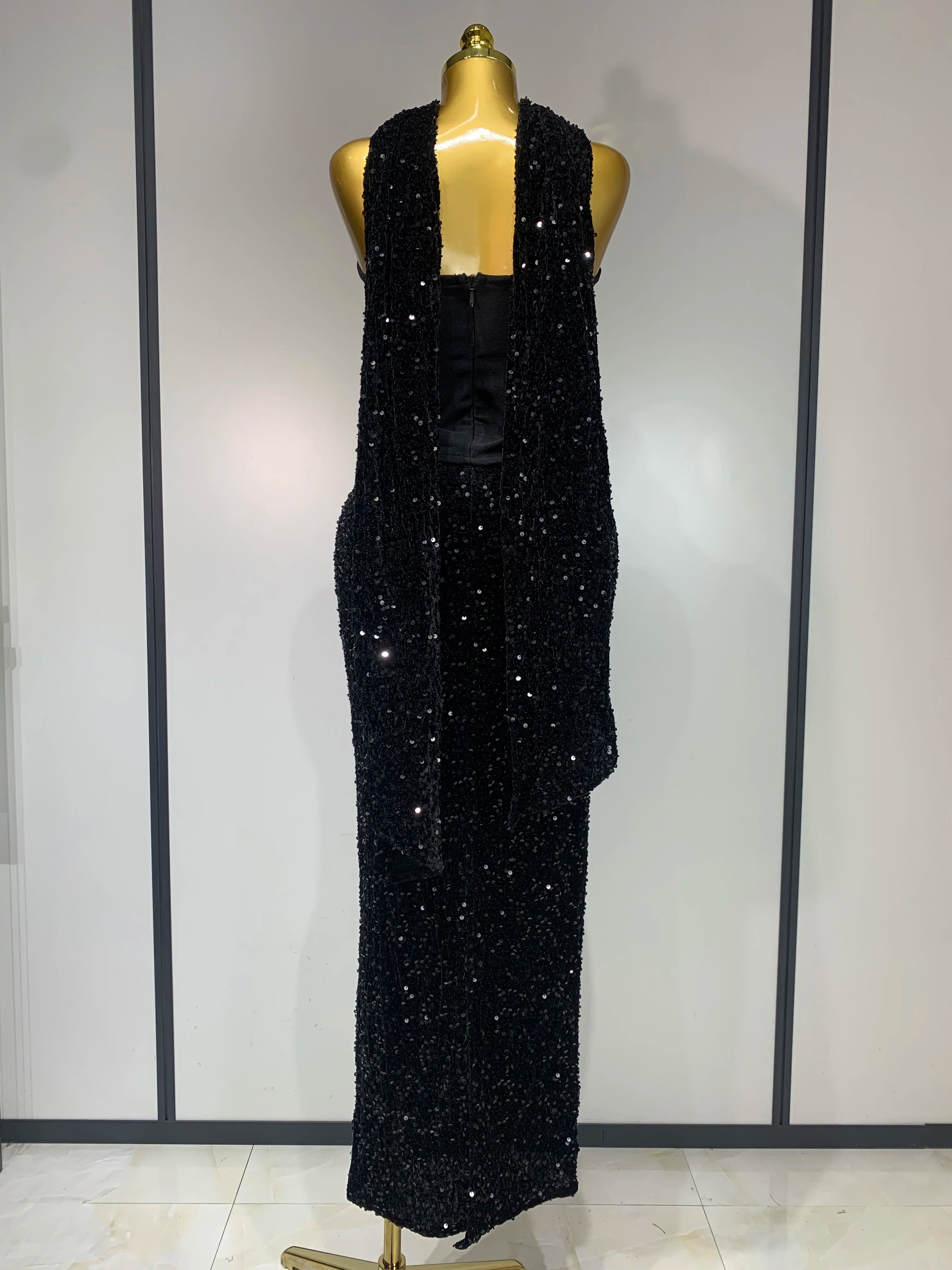 Strapless sequin maxi skirt, tube top & scarf.