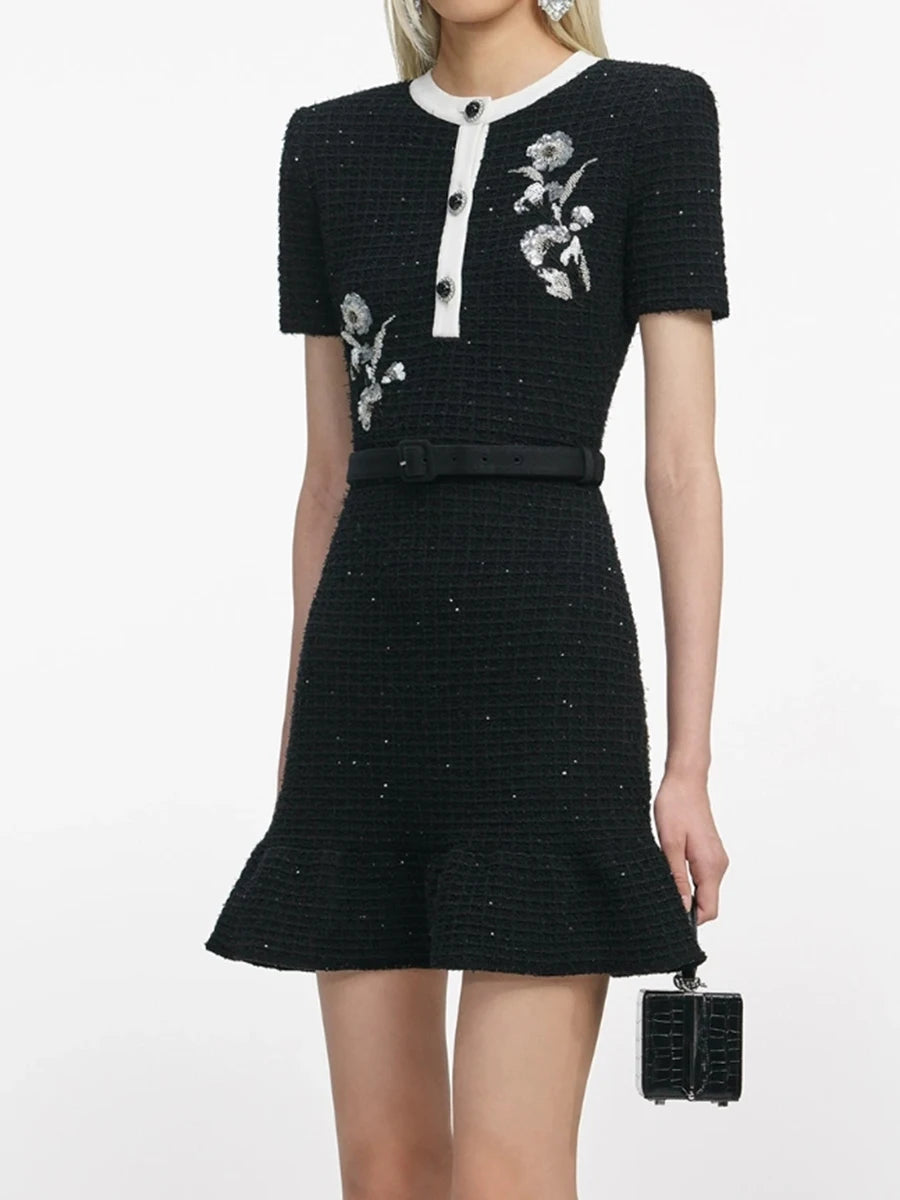 Short sleeve A-line dress with decorative front buttons