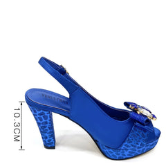 Blue high-heeled shoe with decorative bow and size chart on a white background