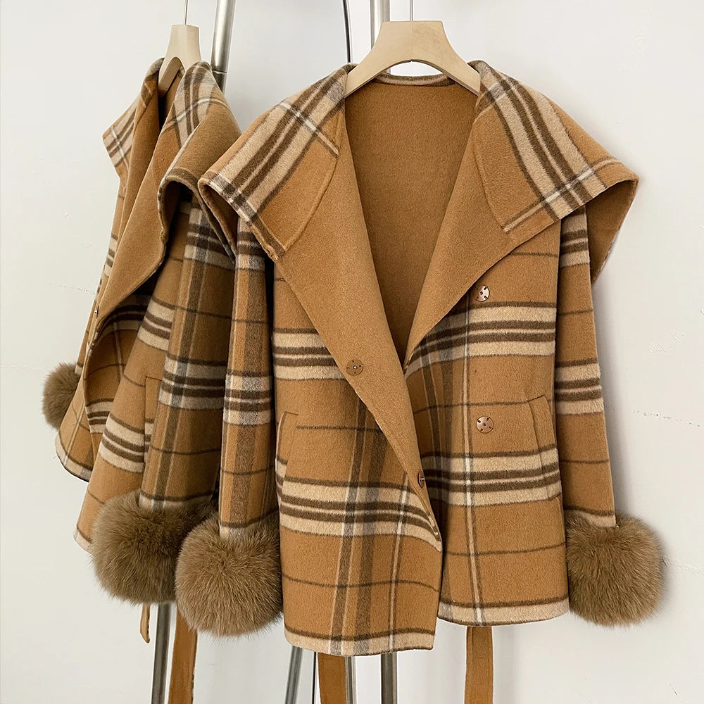 Detail of the belt and buttons on a Khaki Plaid coat