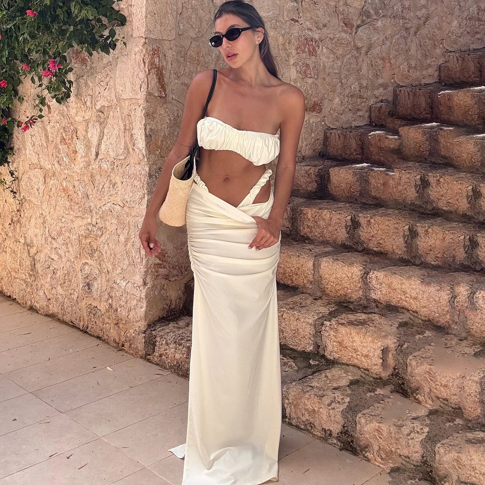 Monochrome bikini top and long skirt set