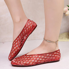 Red jelly flat sandals
