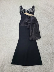 Bow detail black formal gown perfect for statement entrances
