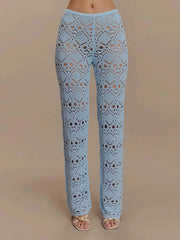 Luxury two-piece outfit with strapless fit and ankle-length pants