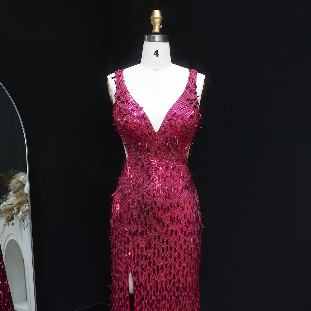 Elegant sleeveless prom dress with sculpted mermaid shape