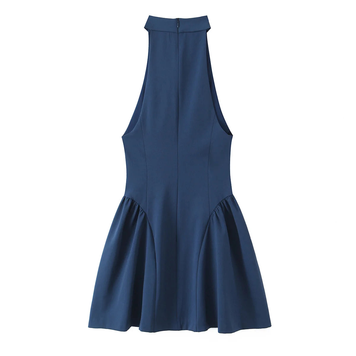 Blue dress with folded details for versatile summer looks