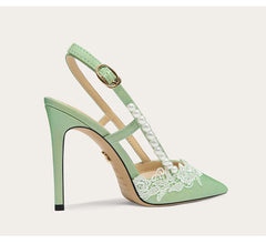 Summer party sandals with silk lace finish