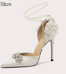 Pearl embellished bridal party pumps with 3D florals