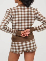 Retro brown cardigan with elastic waist shorts, ideal for lounging or city looks