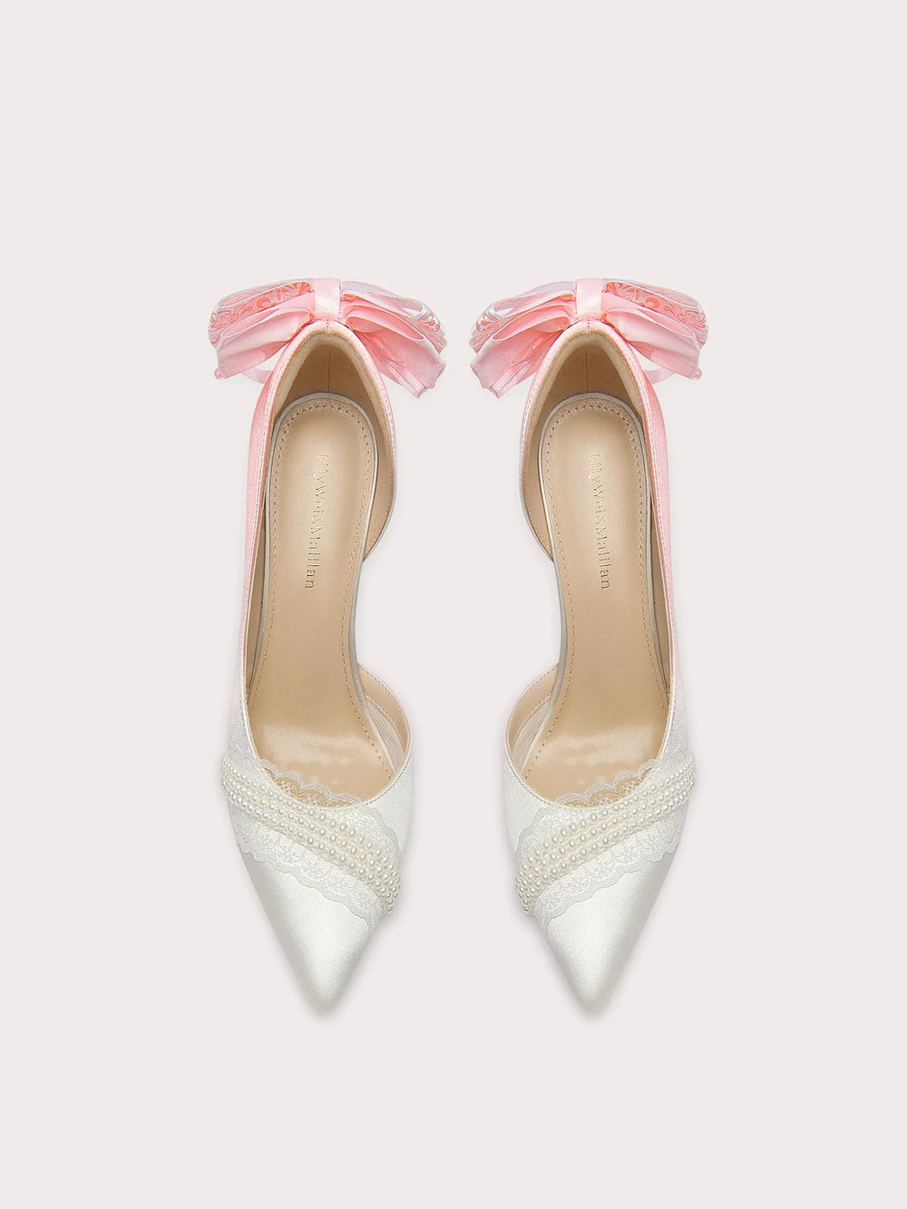 Side-cut silk sandals with lace bow and thin heel