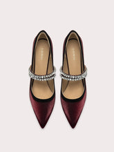 Silk rhinestone flannel pumps with pointed toe