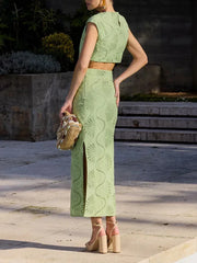 Sleeveless lace crop top with high waist ankle-length skirt