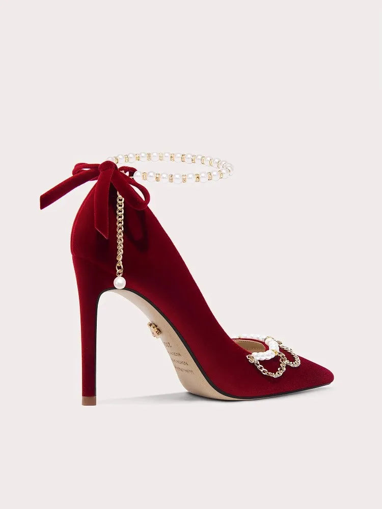 Slip-on suede thin heel pumps with pearl chain