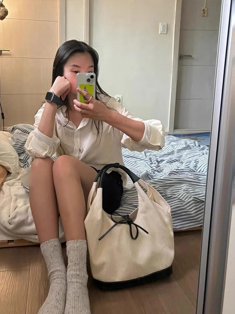 Soft neutral everyday shoulder tote in modern casual style