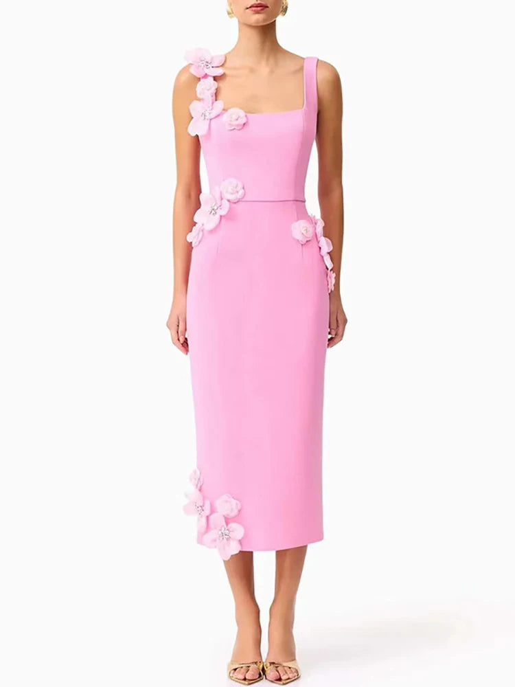 Square neck floral bodycon dress styled for cocktail parties