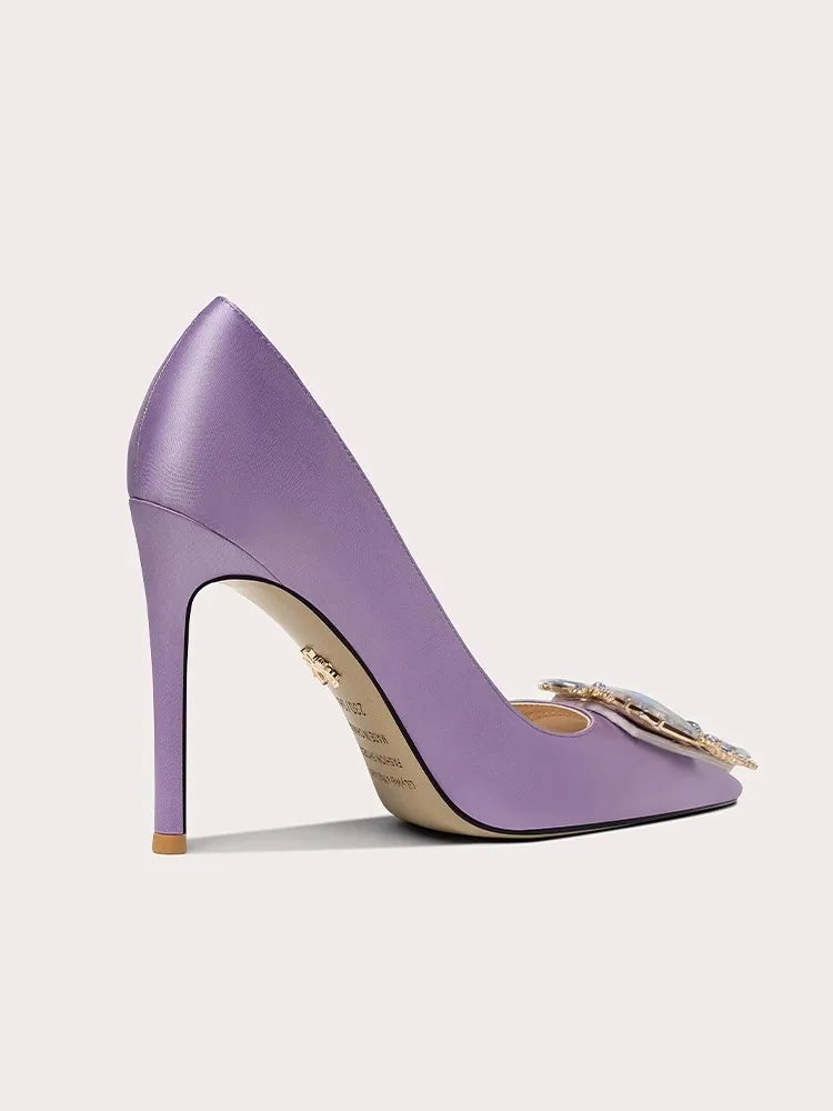 Statement purple shoes for evening outfits and high-fashion events
