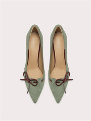 Suede bow platform pumps with pointed toe and thin heel