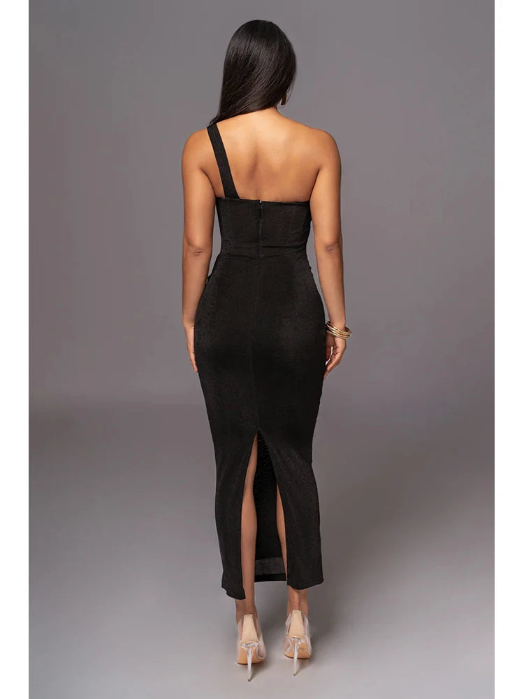 Summer party formalwear dress with modern design