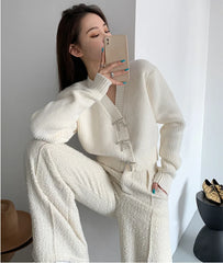 Knitted Cardigan V-neck Long-sleeved Women Sweater