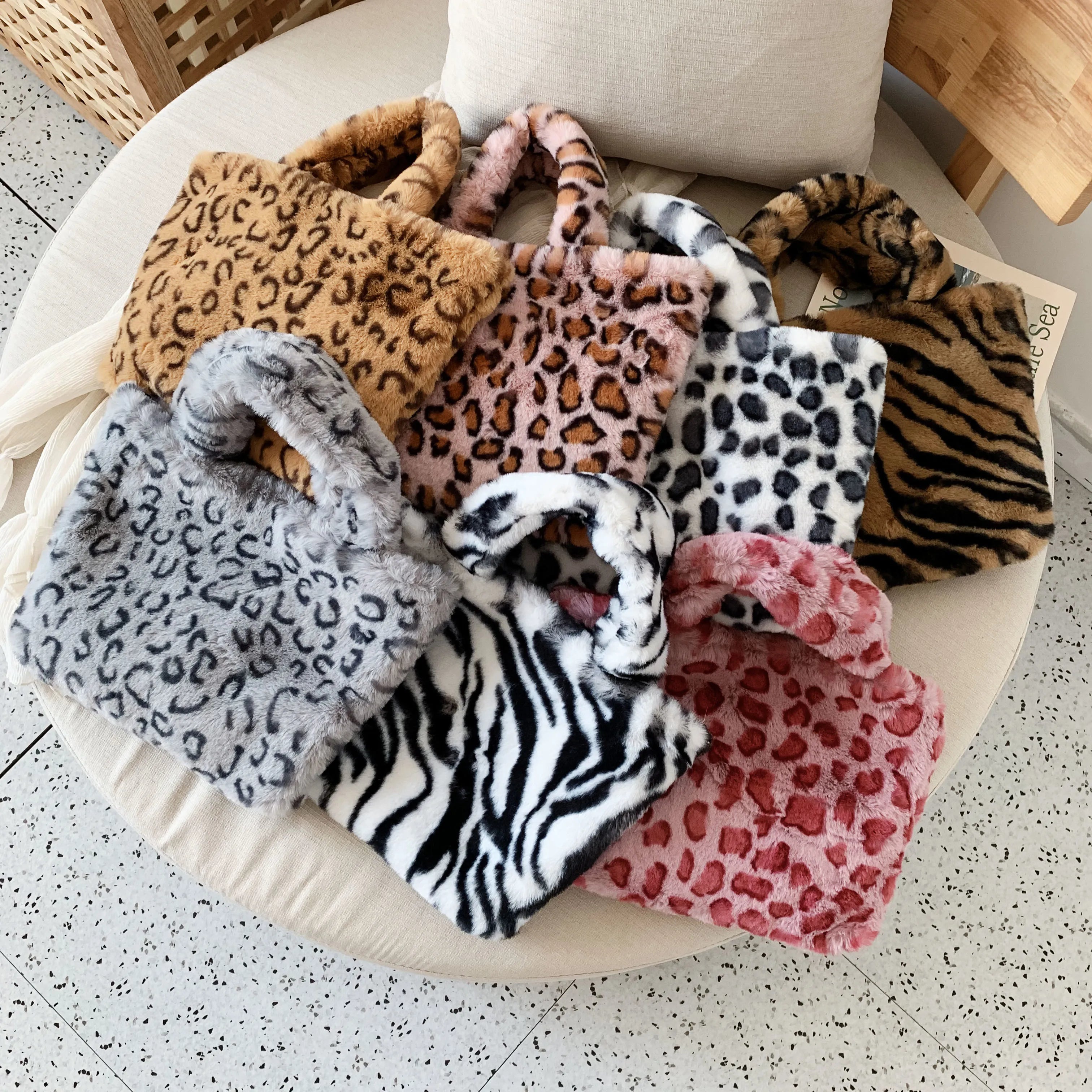 Leopard Pattern Chain Plush Soft Warm Fur Small Tote Bag