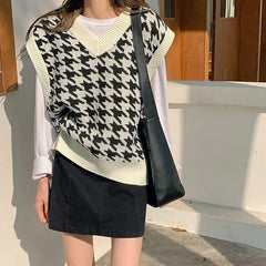 Houndstooth Knitted Ladies Sweater - Golden Atelier