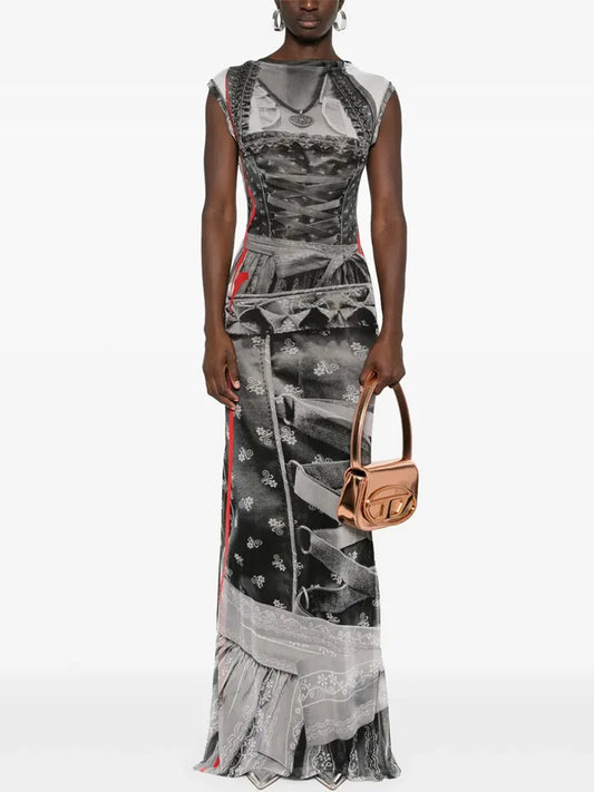 Sleeveless maxi dress with a graphic kitty print and red trim