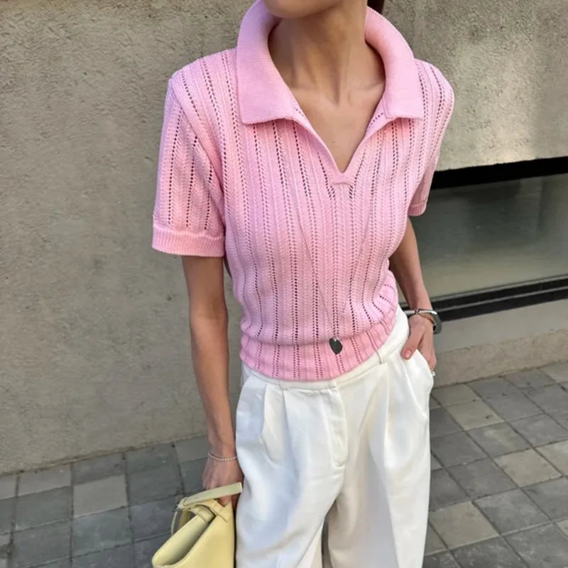 Knitted collared short sleeve v-neck textured pullover top