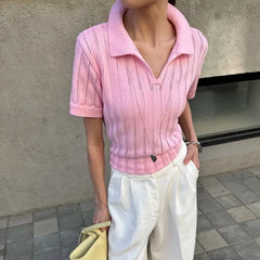 Knitted collared short sleeve v-neck textured pullover top