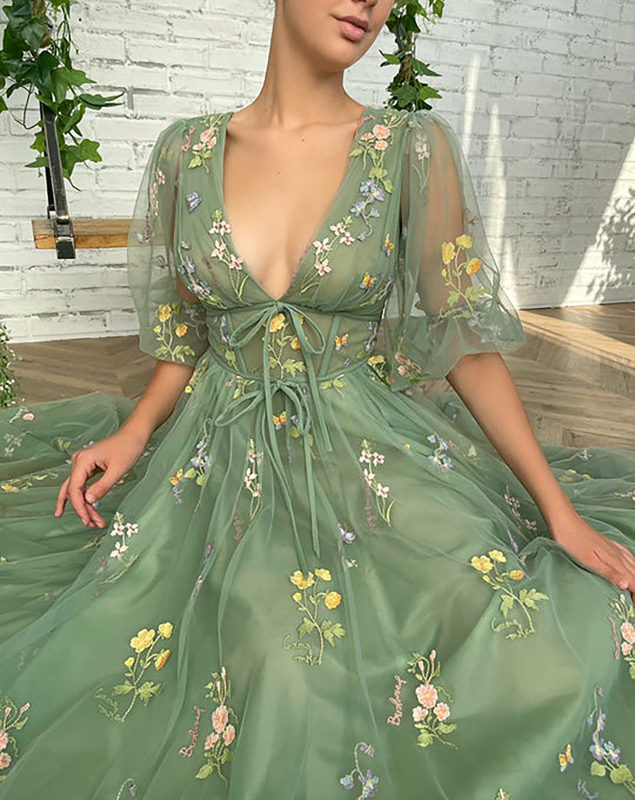Green Puff Long Sleeve Floral Embroidery Evening Dress Cocktail Outfit