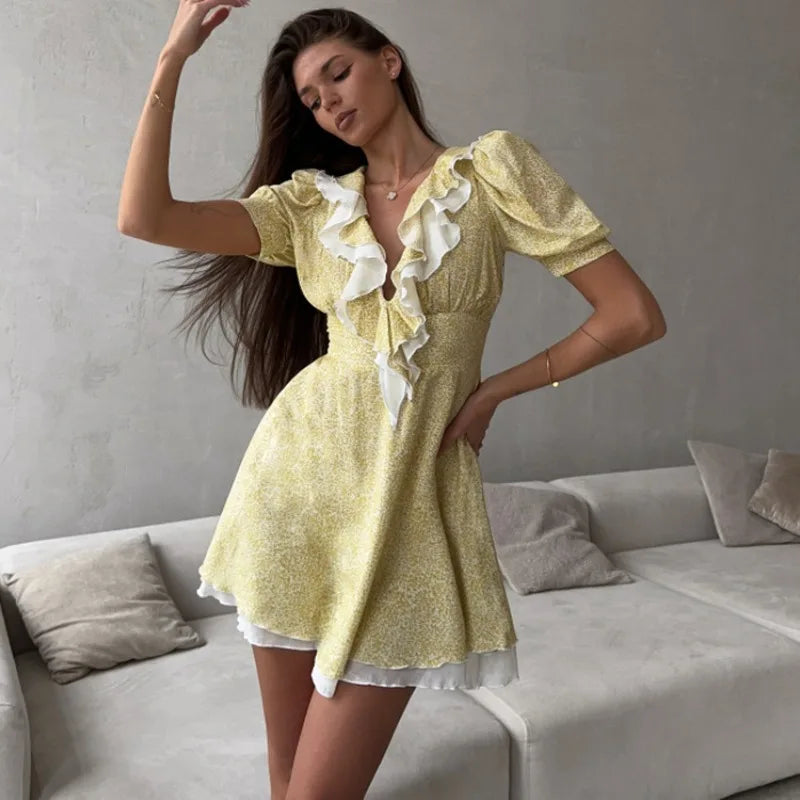 Floral ruffle v-neck puff sleeve mini dress