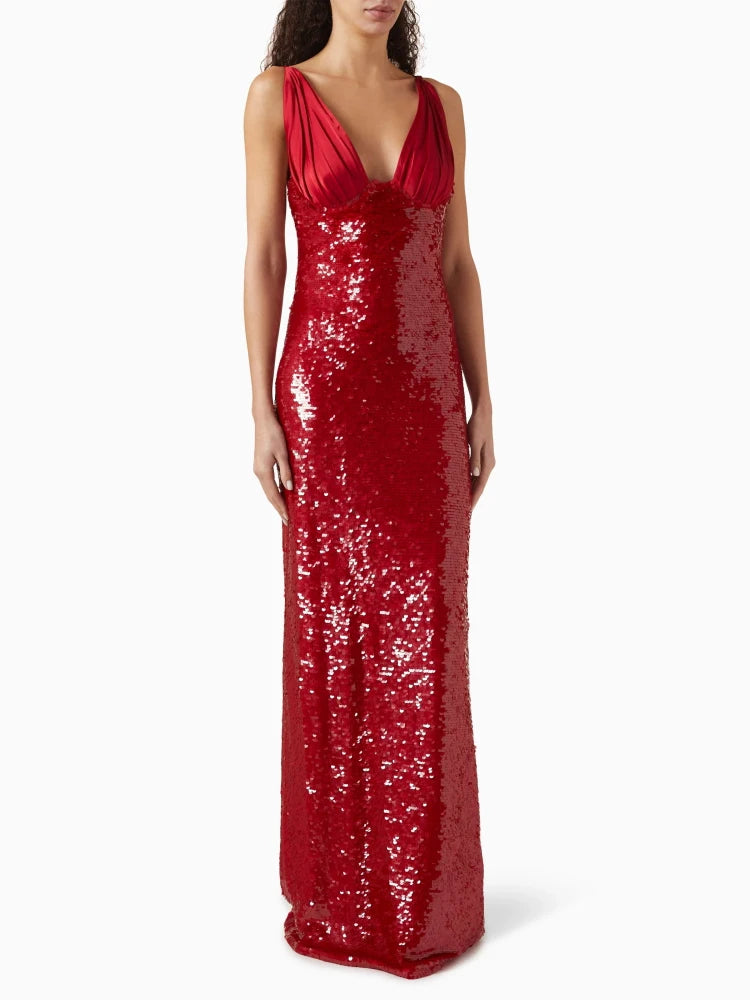 Slim fit red sequin evening dress with spaghetti straps
