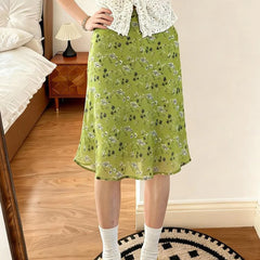 Floral A-line midi skirt detail