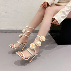  Pair of floral lace-up high heels with an open toe, suitable for weddings and special occasions. Golden  Atelier 2