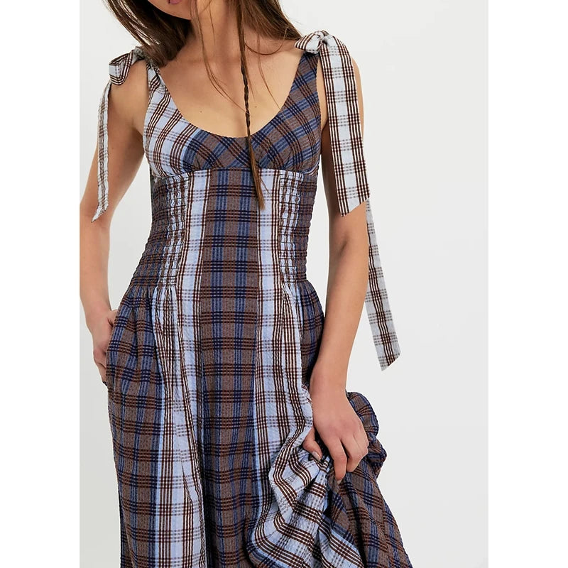 Side pocket detail plaid midi dress
