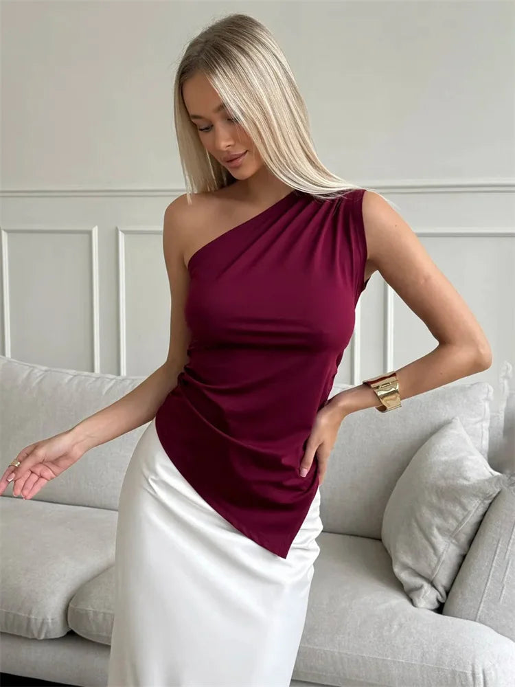 Asymmetrical drape one-shoulder ruched tank top in burgundy