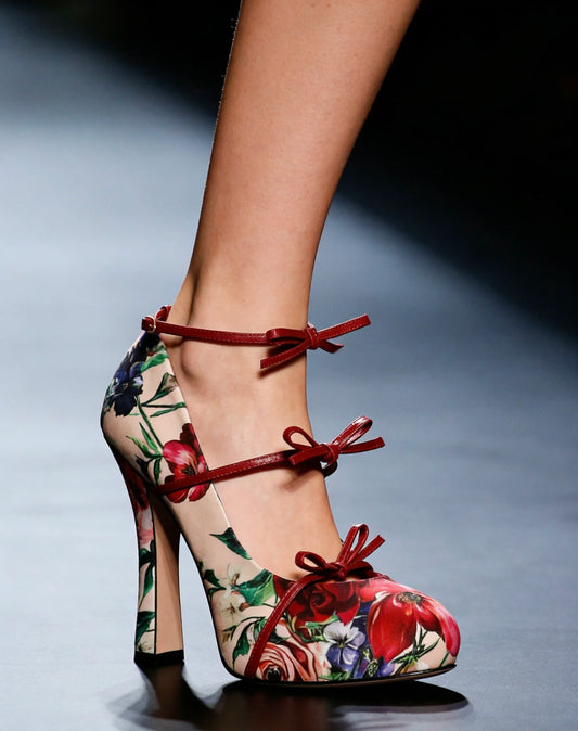 Floral print chunky heel pump with ankle bow strap