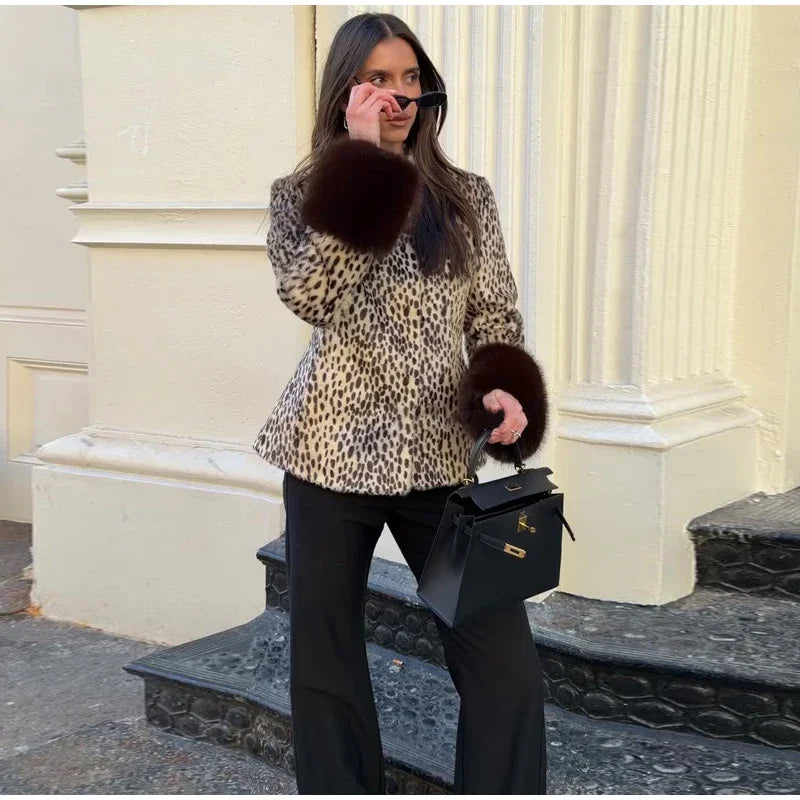 Leopard print fur trim jacket with sunglasses