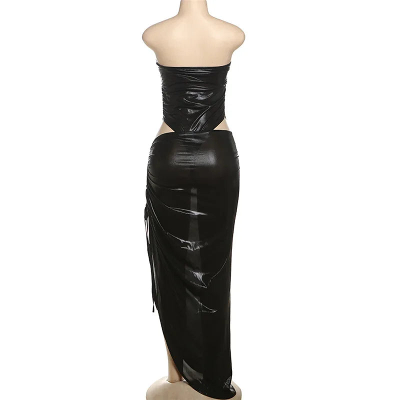 Black strapless outfit on a mannequin against a white background