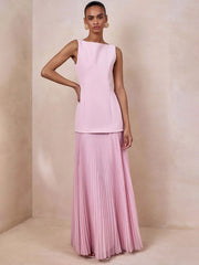 Boat Neck Sleeveless Pleated Maxi Dress