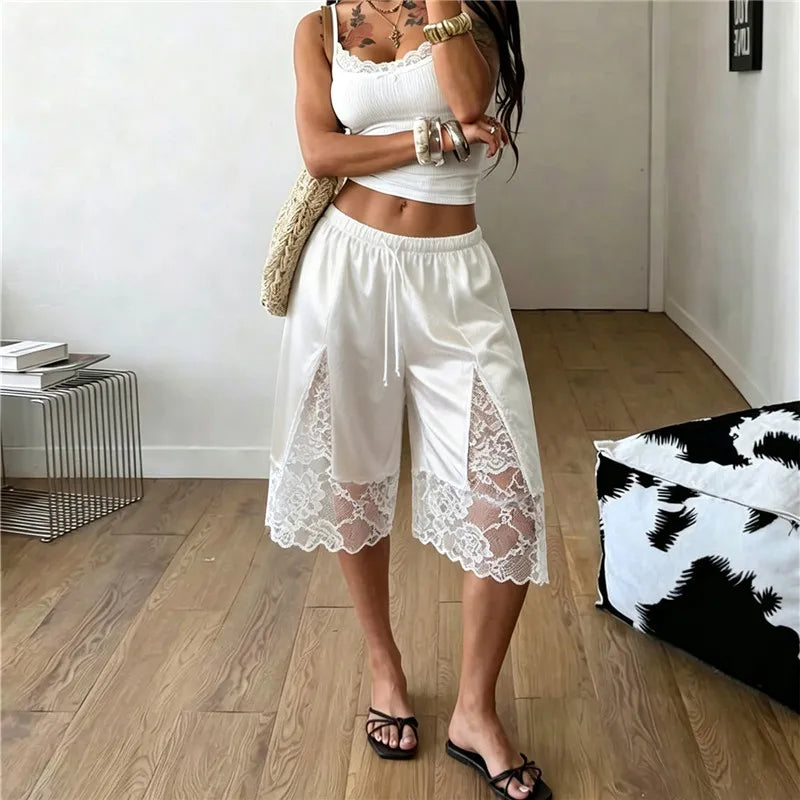 White lace trim split capri shorts
