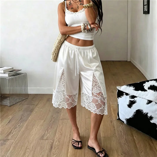 White lace trim split capri shorts
