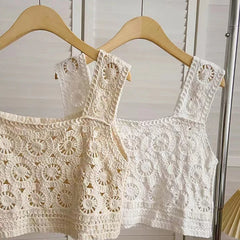 Hollow Crochet Sleeveless Floral Camisole Top
