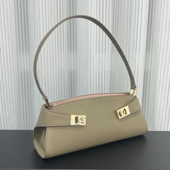 Lock Detail Color-Blocking Shoulder Bag