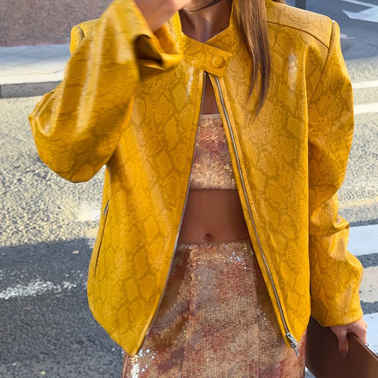 Snake print cropped jacket front detail